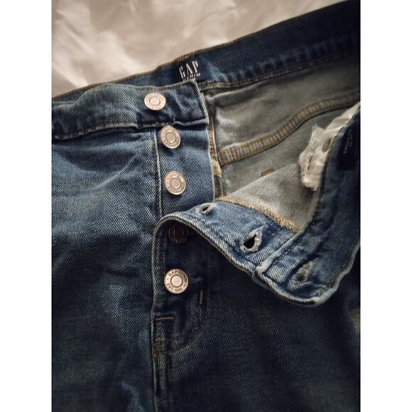 Gap Factory Womens Mid-Rise Distressed Denim Shorts Size 14/32Cotton Blend NWT - Picture 7 of 9